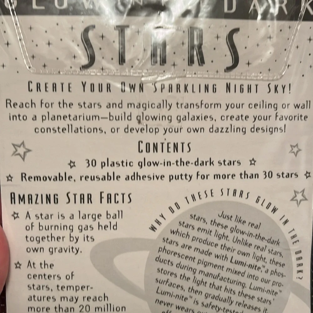 New great explorations, glow-in-the-dark stars - Picture 5 of 9